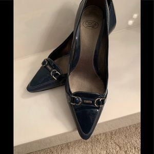 Vintage navy blue Joan & David pumps